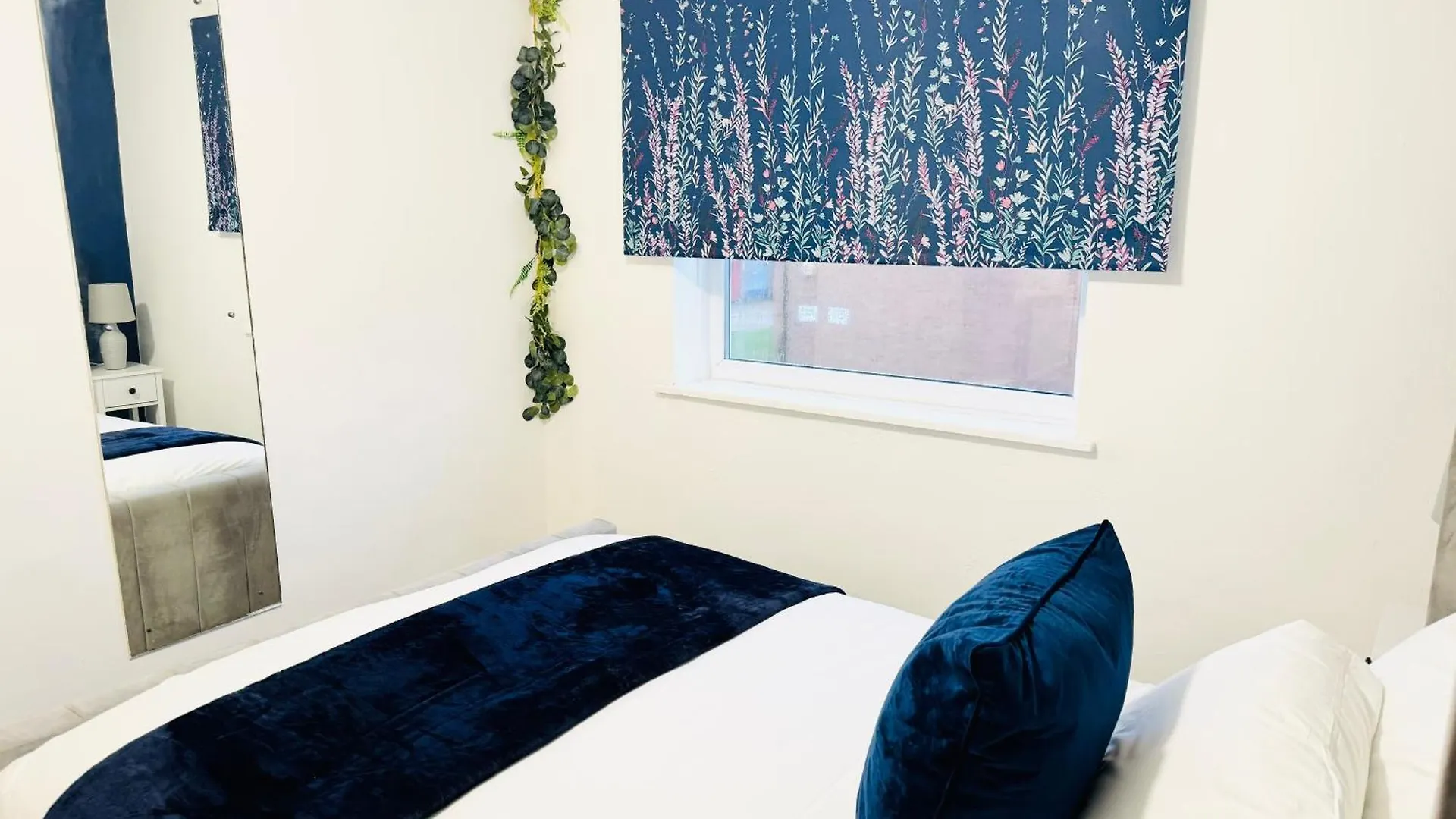Holiday home 2Br*Free Parking*Off A12*Family*Contractors Villa Ilford United Kingdom